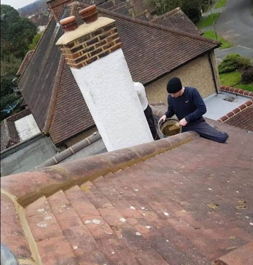 roofs of esher solving common Surrey roofing problems